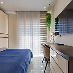 Apartmán Luxury 3br Seafront Duplex With Pool, Jacuzzi & Views By 360 Estates Xghajra