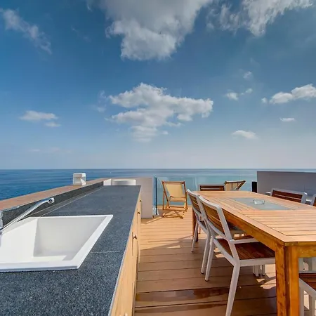 Apartment Luxury 3br Seafront Duplex With Pool, Jacuzzi & Views By 360 Estates