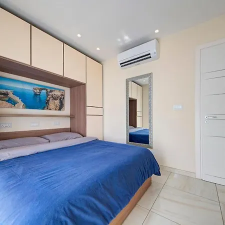 Luxury 3br Seafront Duplex With Pool, Jacuzzi & Views By 360 Estates *