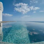 Apartamento Luxury 3br Seafront Duplex With Pool, Jacuzzi & Views By 360 Estates