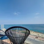 Luxury 3br Seafront Duplex With Pool, Jacuzzi & Views By 360 Estates Apartamento