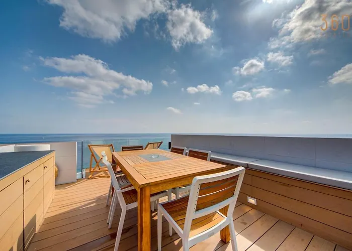 Lägenhet Luxury 3br Seafront Duplex With Pool, Jacuzzi & Views By 360 Estates *