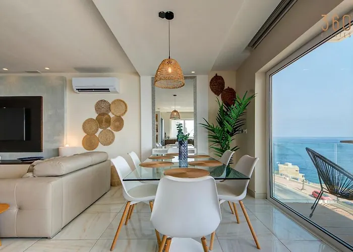 Appartamento Luxury 3br Seafront Duplex With Pool, Jacuzzi & Views By 360 Estates *